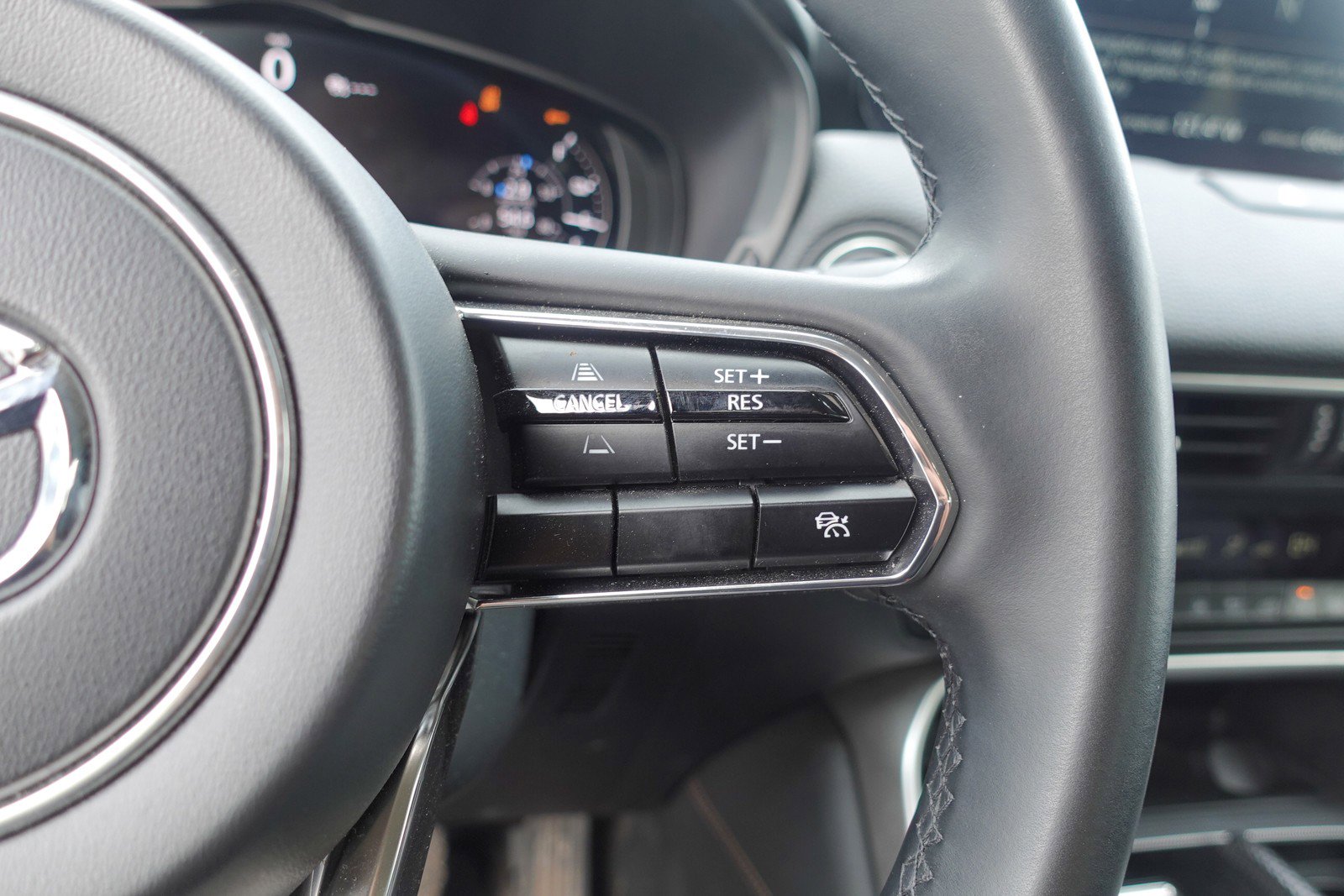 Used 2024 MAZDA CX-90 Plug-In Hybrid w/ Preferred image 15