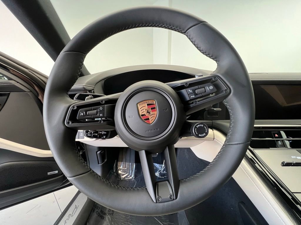 New 2026 Porsche Panamera RWD image 7