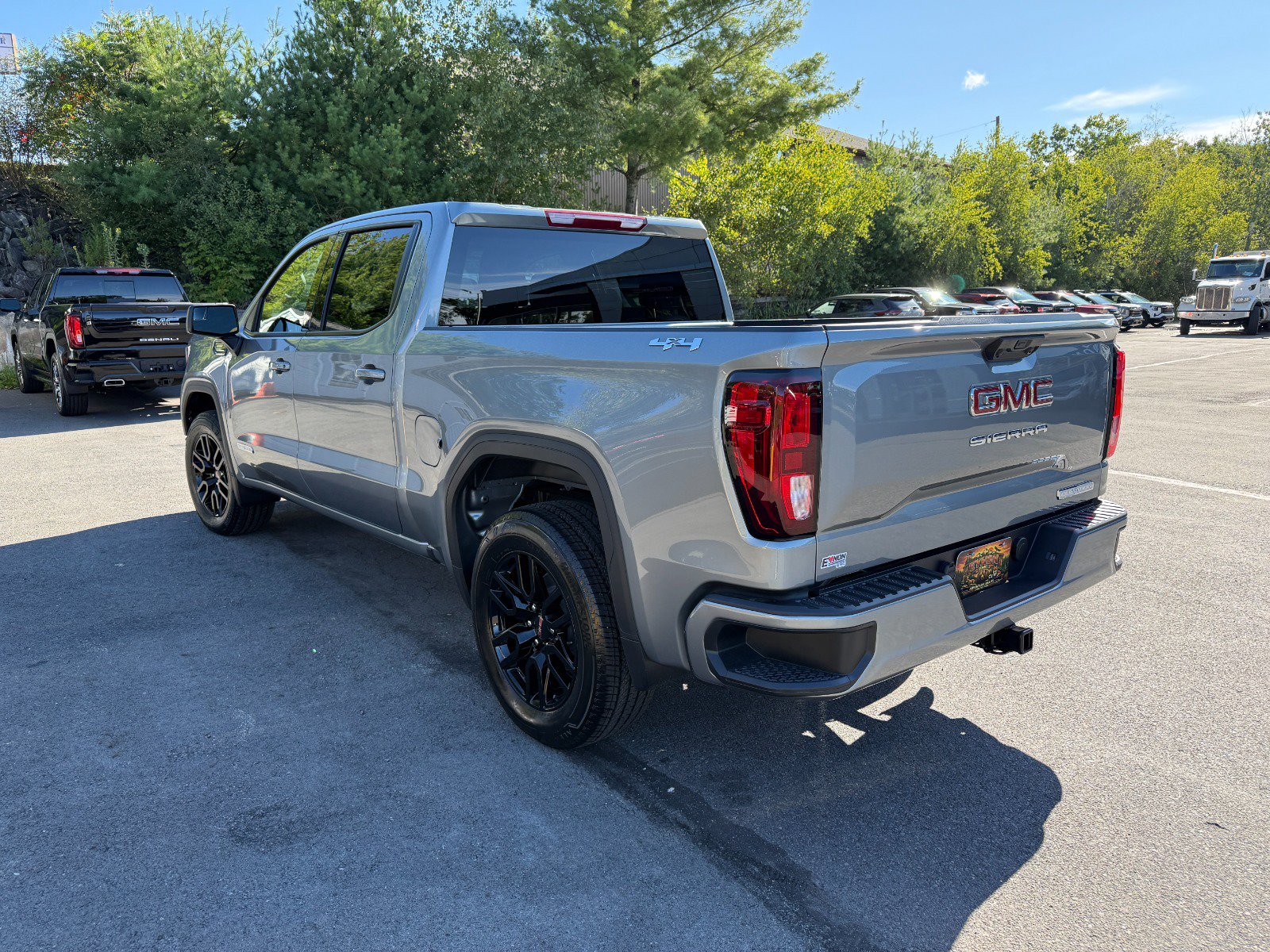New 2026 GMC Sierra 1500 Elevation AWD/4WD image 3