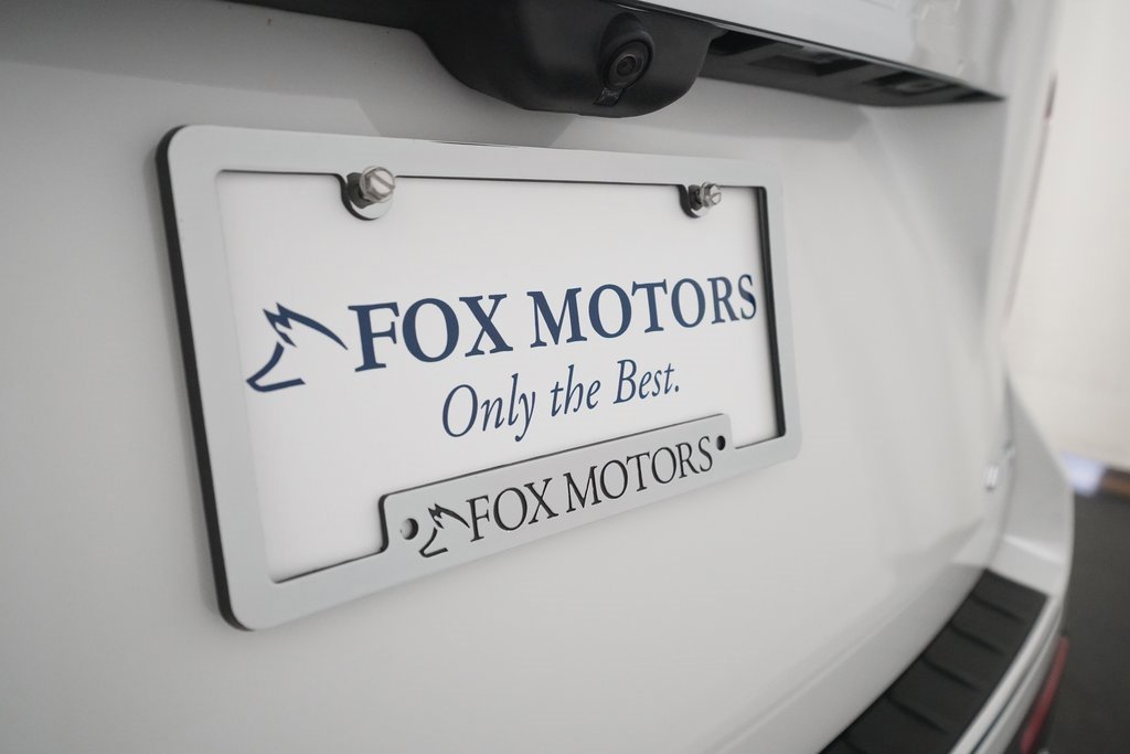 Used 2023 Ford Explorer Limited w/ Equipment Group 301A image 38