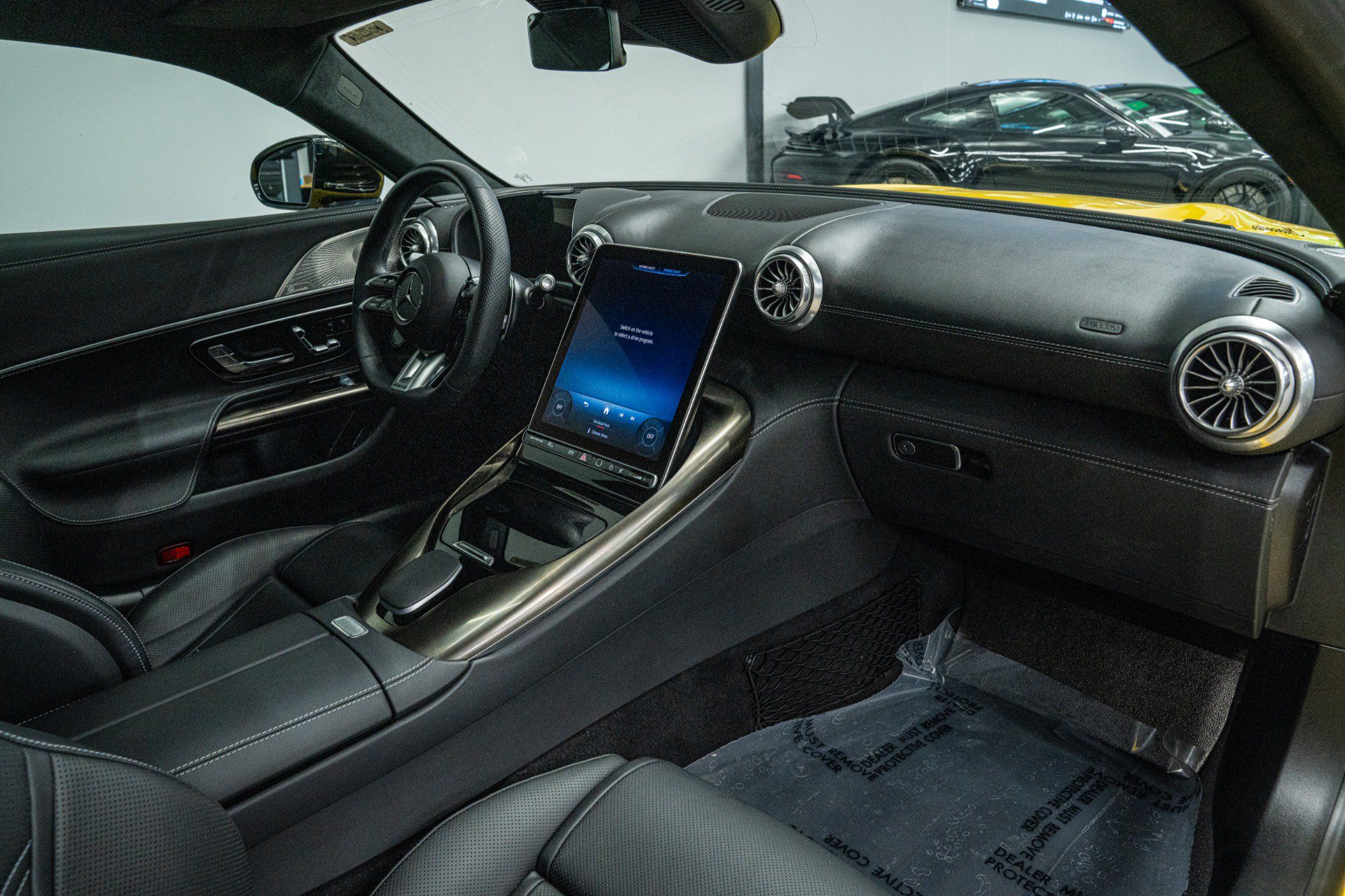 Used 2024 Mercedes-Benz AMG GT 63 image 13