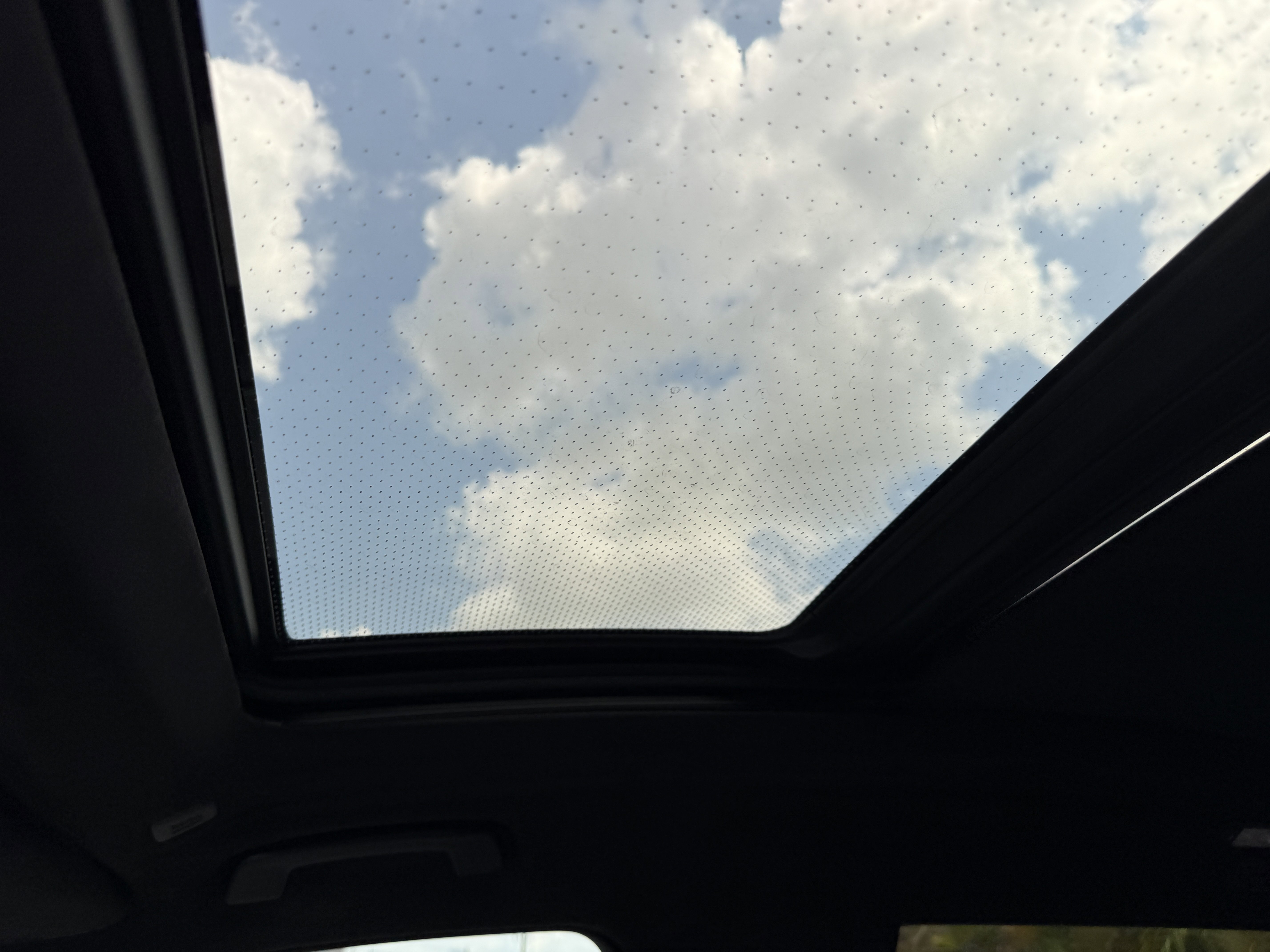 Used 2025 BMW X7 M60i AWD/4WD image 19