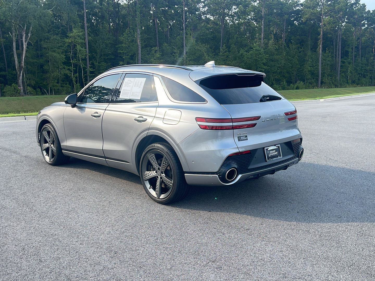 Used 2024 Genesis GV70 2.5T w/ Sport Prestige Package AWD/4WD image 5