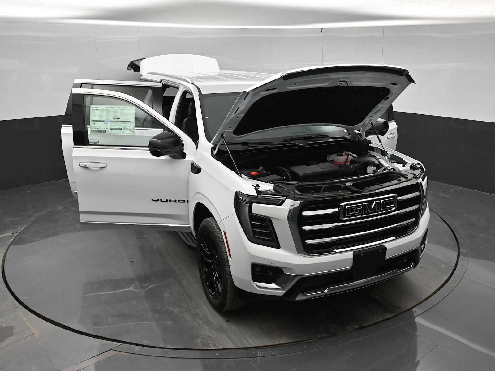 New 2026 GMC Yukon XL Elevation w/ LPO, Elevation Black Package AWD/4WD image 40