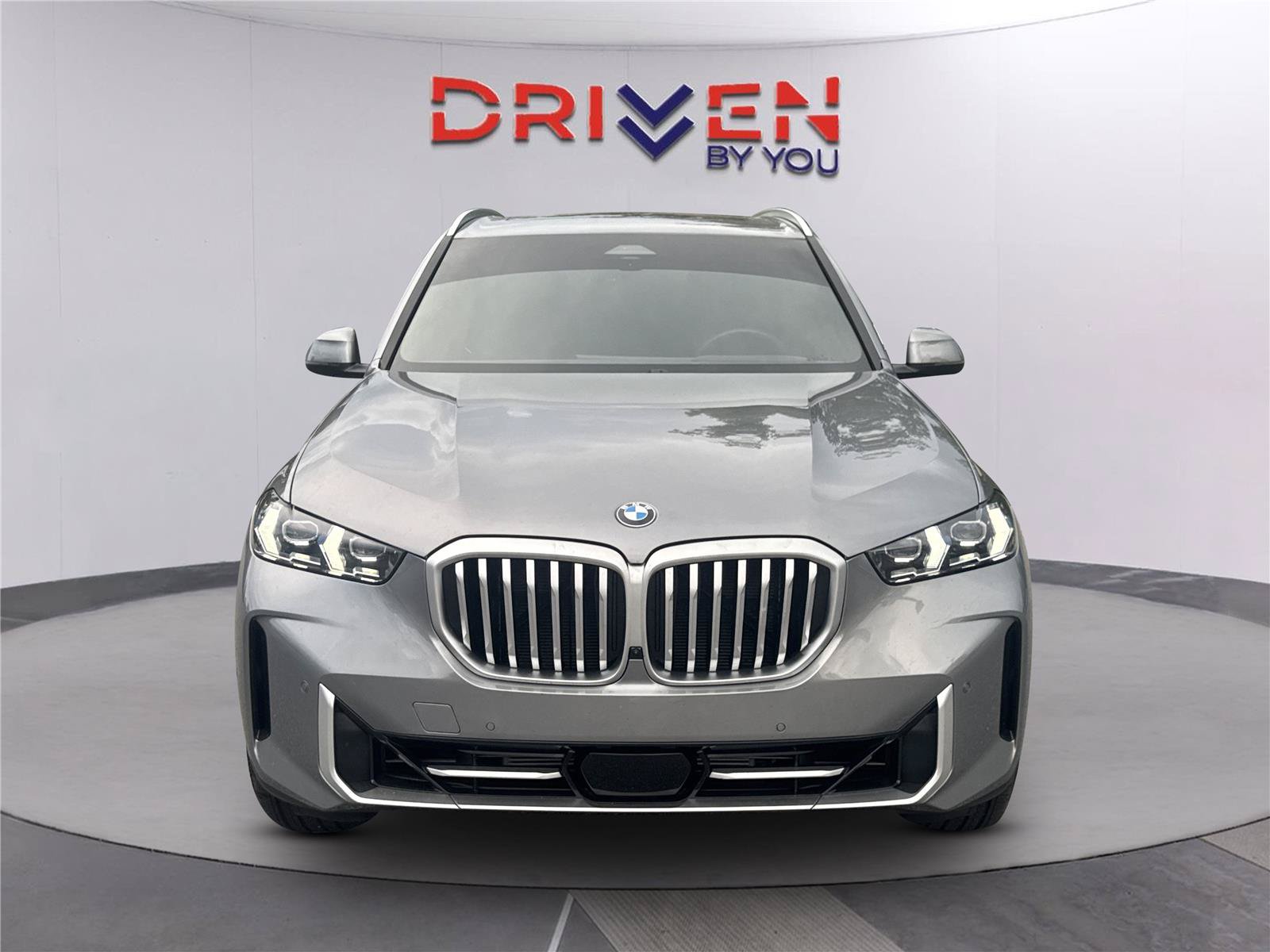 Used 2026 BMW X5 sDrive40i w/ Premium Package RWD image 9