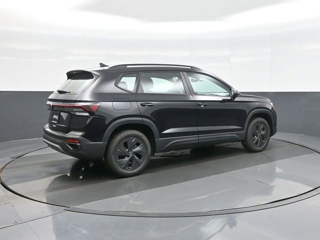 New 2026 Volkswagen Taos S image 7