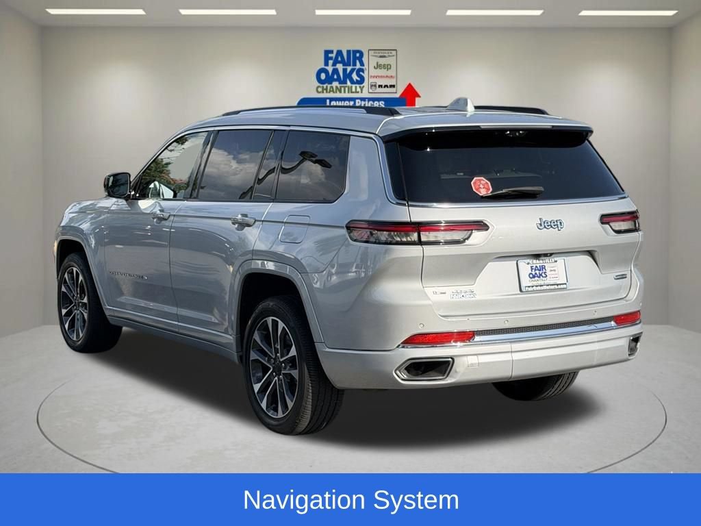 Certified 2021 Jeep Grand Cherokee L Overland w/ Luxury Tech Group IV AWD/4WD image 10