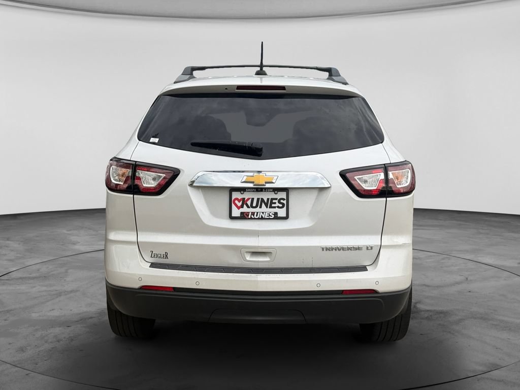 Used 2016 Chevrolet Traverse LT w/ Traveler's Package FWD image 8