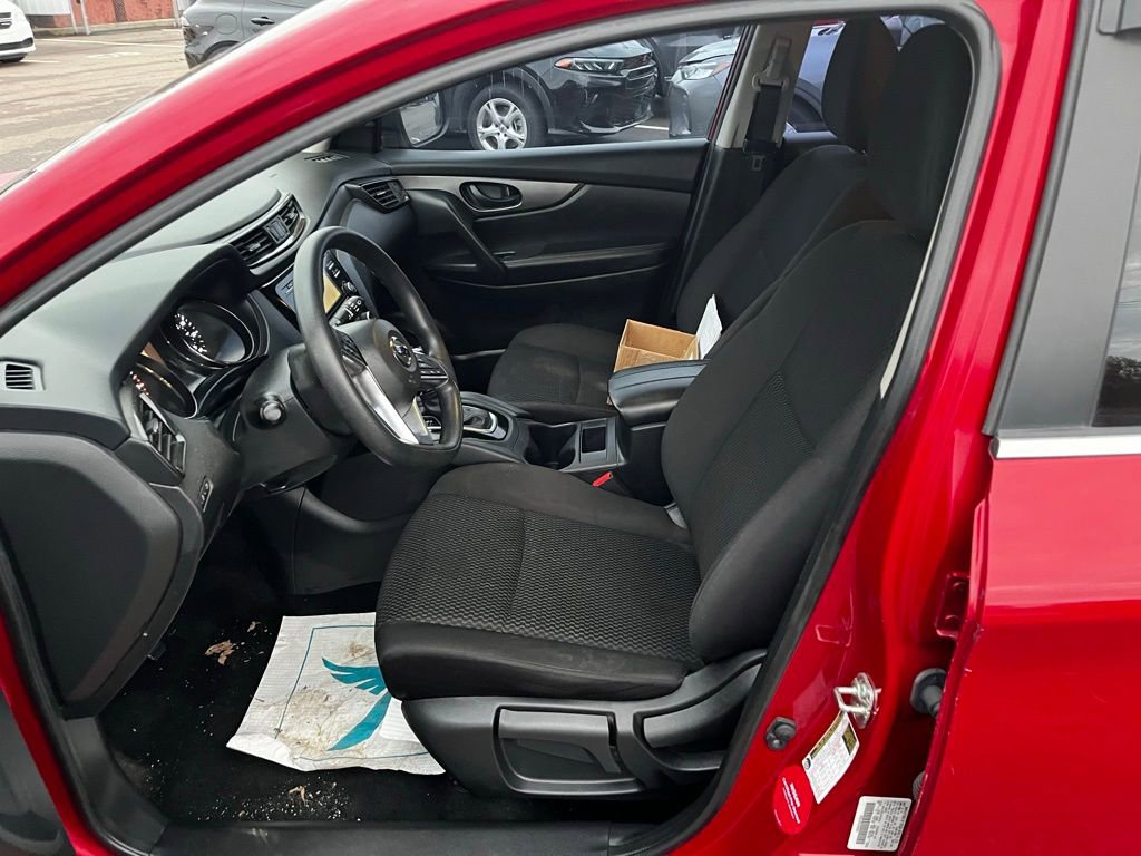 Used 2018 Nissan Rogue Sport S w/ S Appearance Package image 11