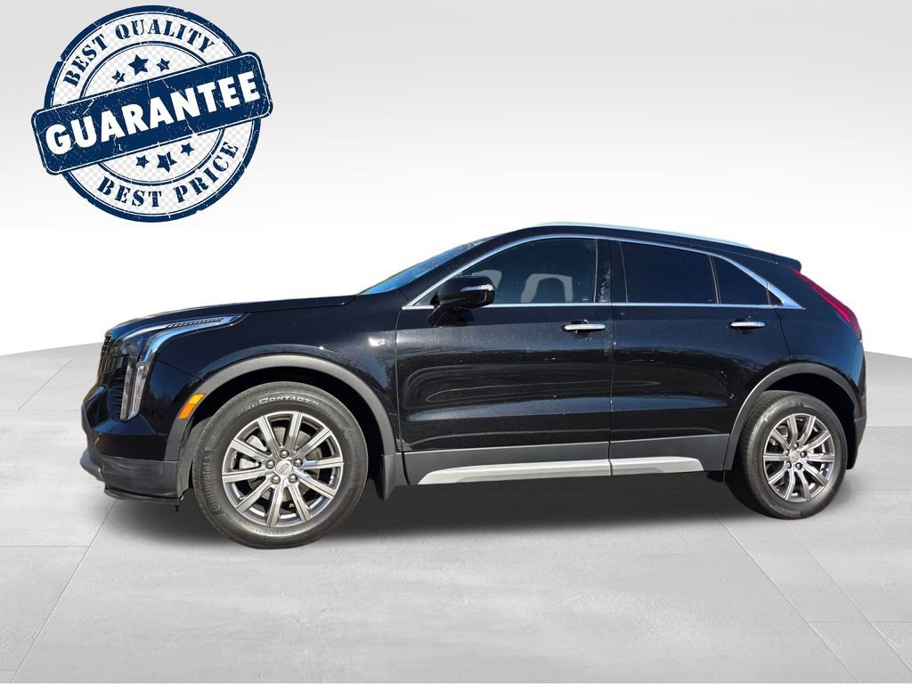 Used 2021 Cadillac XT4 Premium Luxury image 3