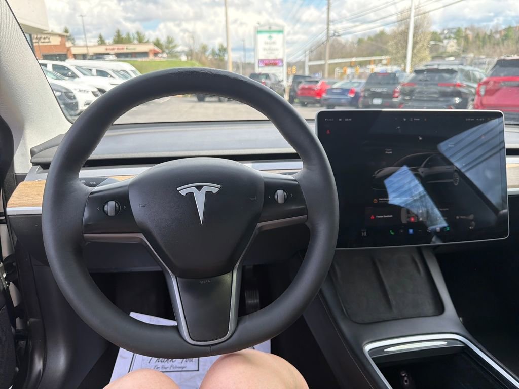 Used 2022 Tesla Model 3 image 9