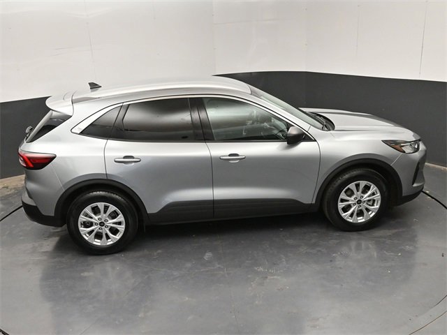 Used 2024 Ford Escape Active w/ Cold Weather Package image 29