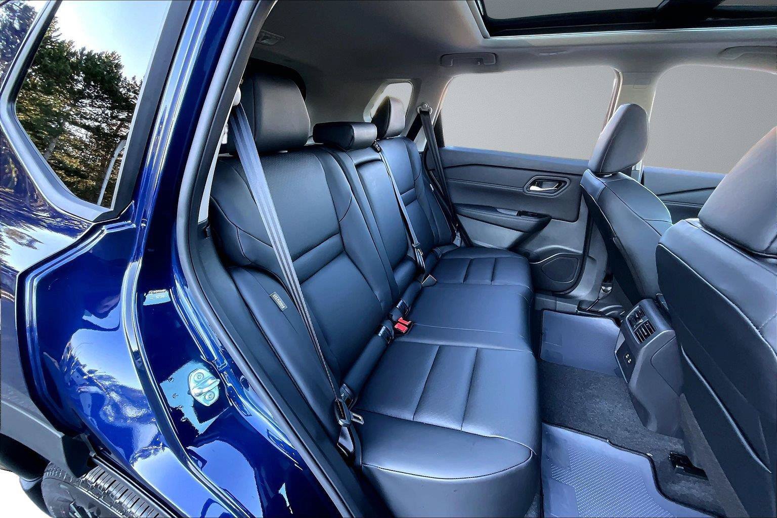 New 2026 Nissan Rogue Dark Armor AWD/4WD image 11