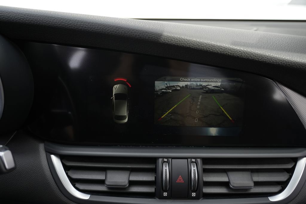 Used 2019 Alfa Romeo Giulia Ti Sport w/ Quick Order Package 22U Sport image 59