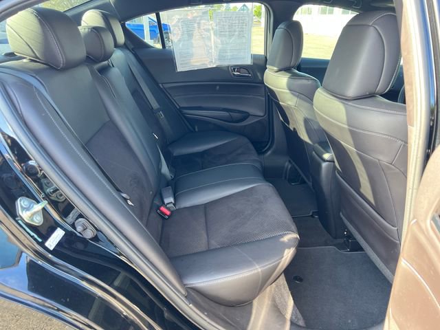 Used 2016 Acura ILX FWD image 10