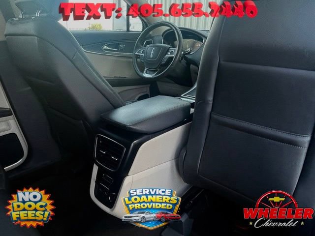 Used 2019 Lincoln Nautilus Reserve FWD image 11