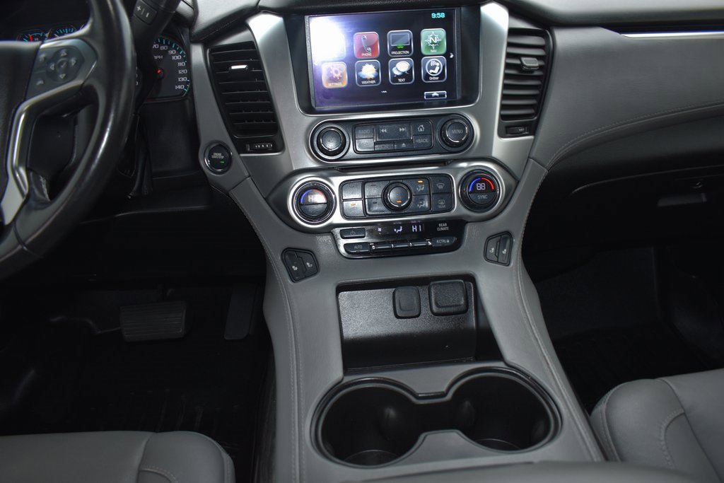 Used 2020 Chevrolet Tahoe LT w/ Luxury Package image 17