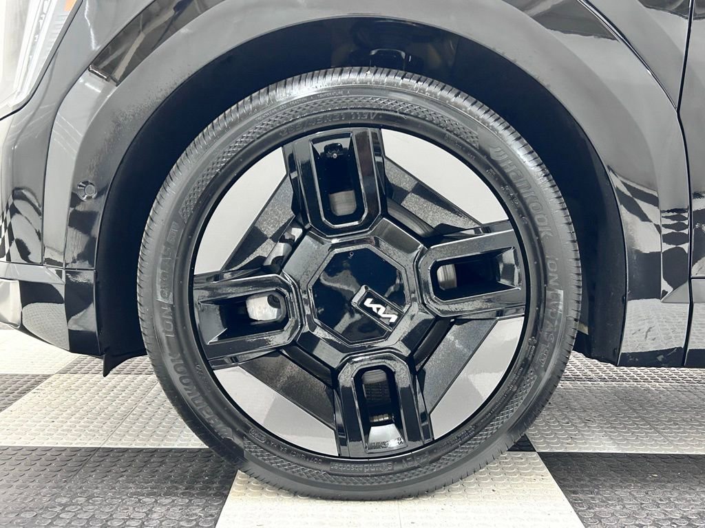 Used 2024 Kia EV9 GT-Line image 8