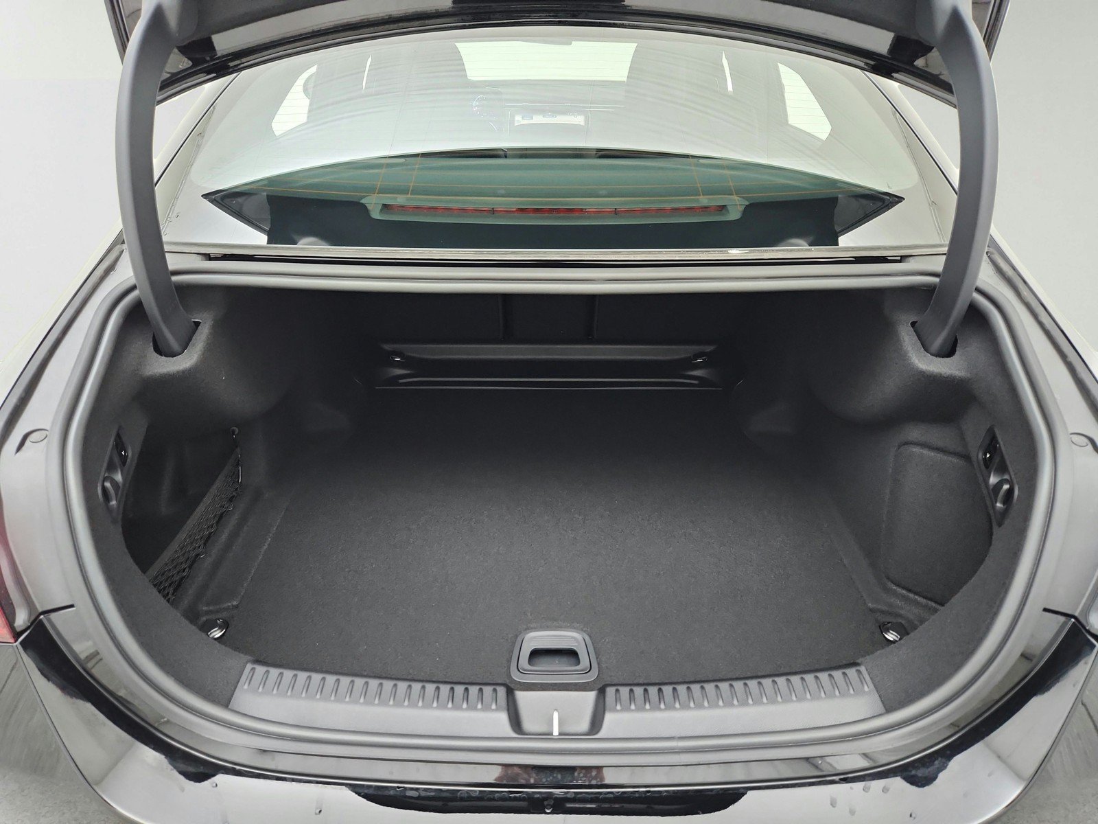 New 2027 Mercedes-Benz E 350 Sedan image 29
