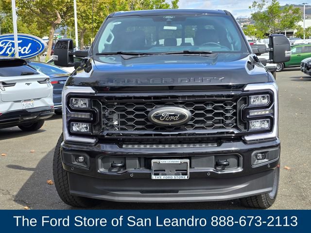 New 2026 Ford F250 Lariat w/ Black Appearance Package image 4