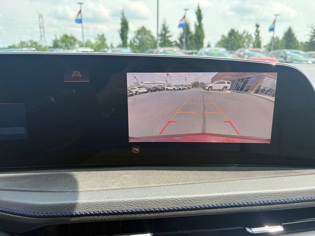 Certified 2024 Cadillac XT4 Sport AWD/4WD image 28