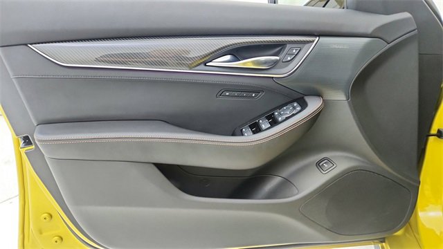 Used 2025 Cadillac CT5 V w/ Technology Package image 35