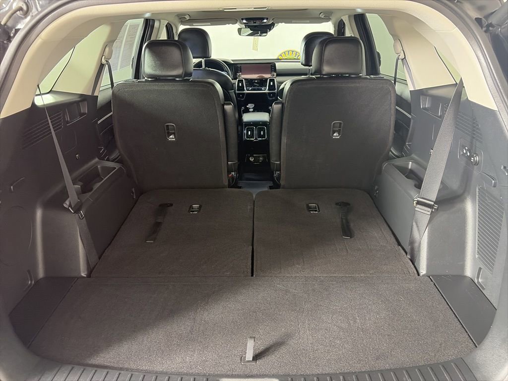 Certified 2023 Kia Sorento SX AWD/4WD image 21