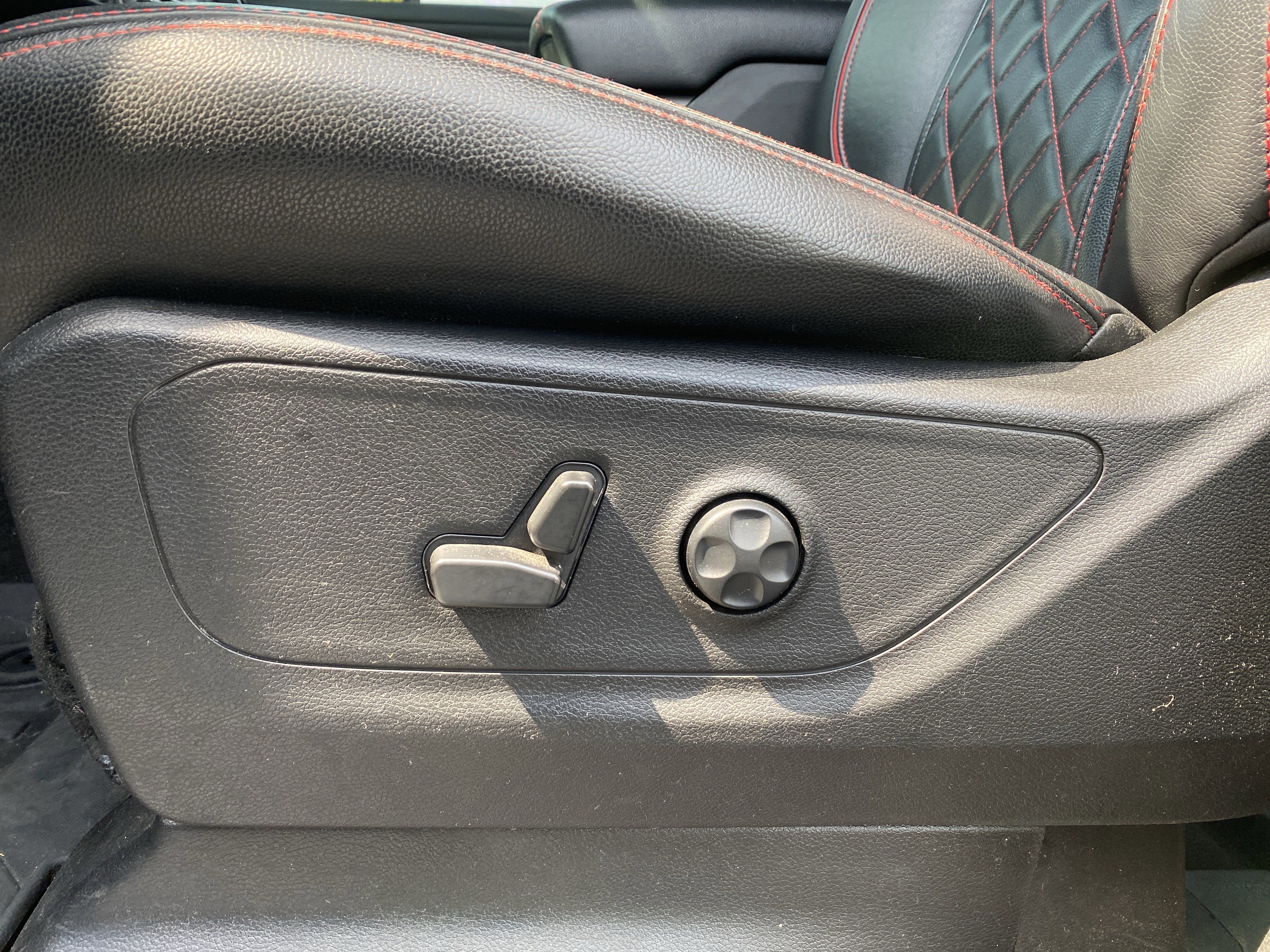 Used 2021 RAM 1500 Big Horn image 16