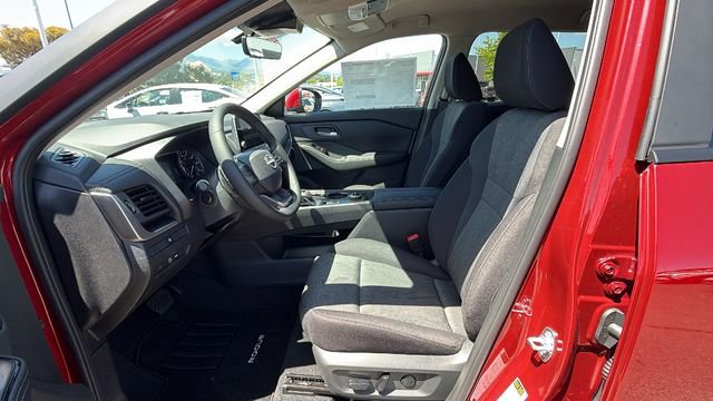 New 2026 Nissan Rogue SV AWD/4WD image 32