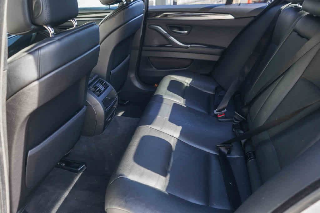 Used 2013 BMW 535i Sedan RWD image 21