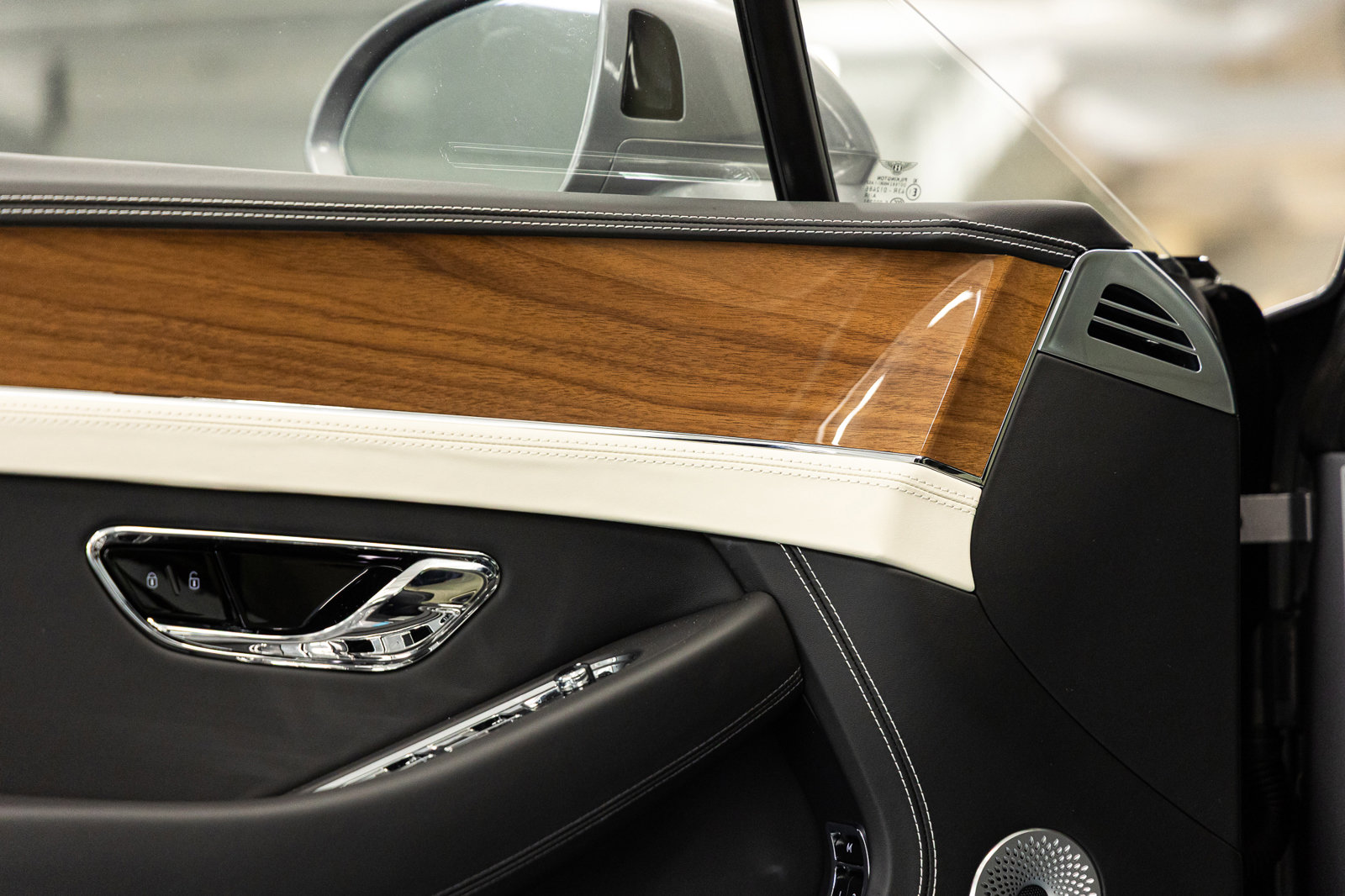 New 2026 Bentley Continental GT AWD/4WD image 22