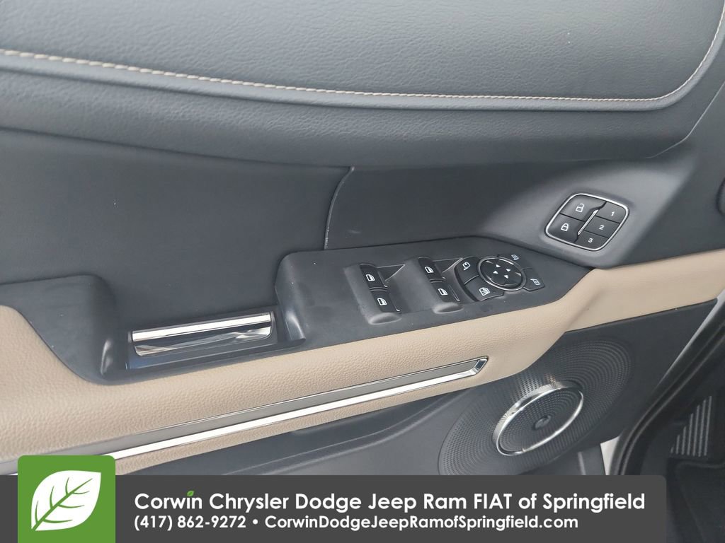 Used 2024 Ford Expedition Max Limited image 21