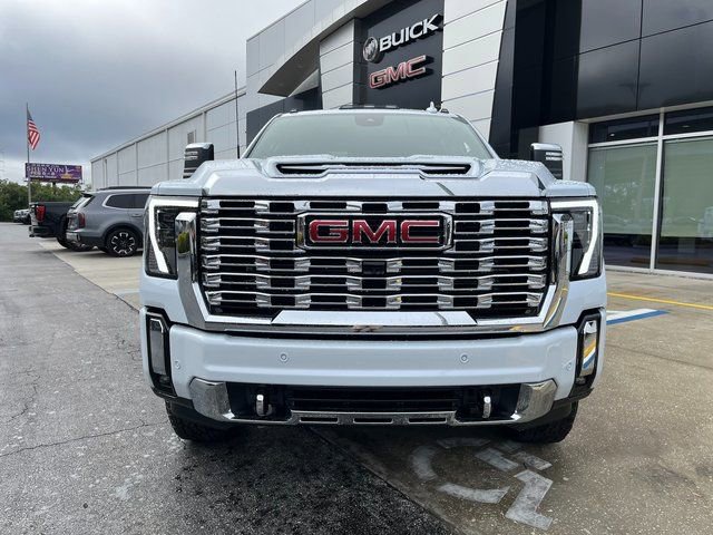 New 2026 GMC Sierra 2500 Denali w/ Denali Reserve Package image 2