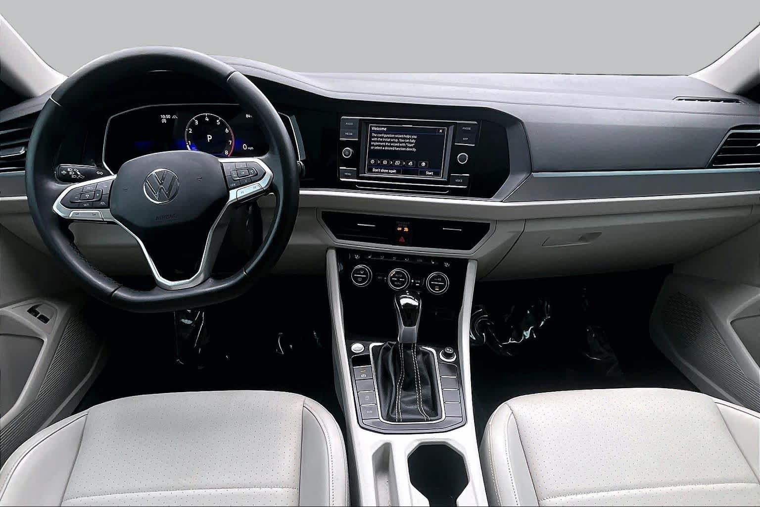 Used 2023 Volkswagen Jetta SE FWD image 16