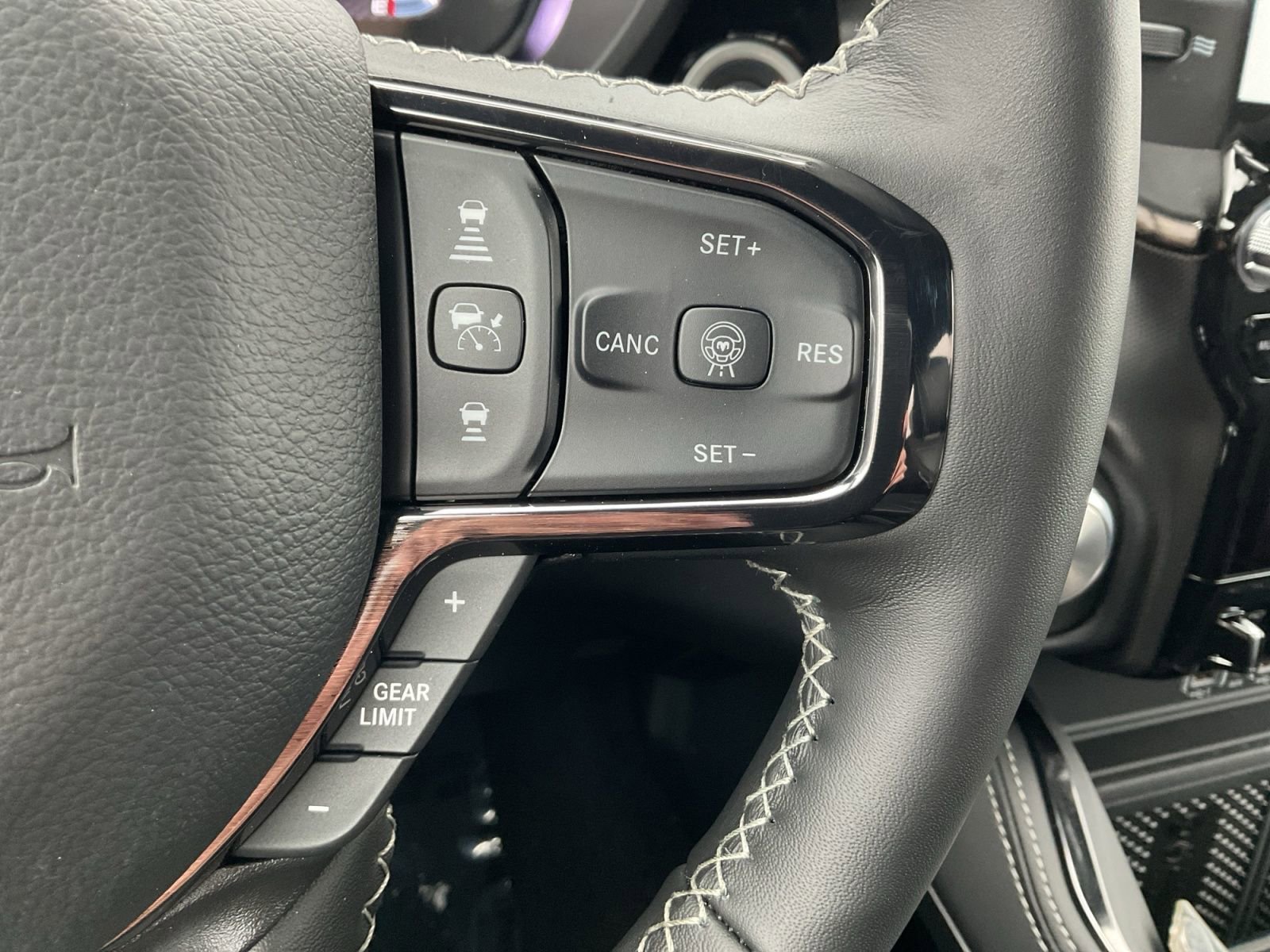 New 2026 RAM 1500 Limited image 16