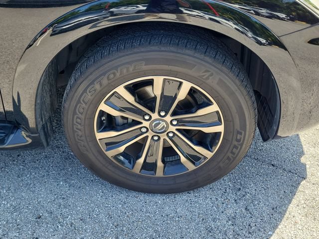 Used 2020 Nissan Armada Platinum w/ Captain's Chairs Package AWD/4WD image 7