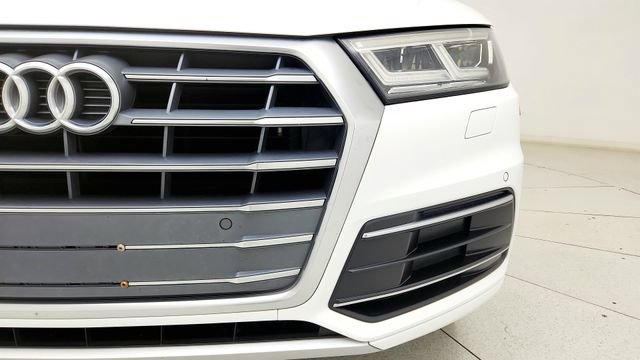 Used 2018 Audi Q5 2.0T Premium Plus w/ Premium Plus Package AWD/4WD image 25