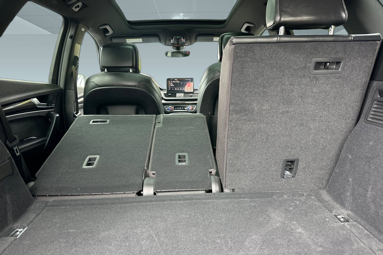 Used 2023 Audi SQ5 Premium Plus w/ Premium Plus Package AWD/4WD image 31