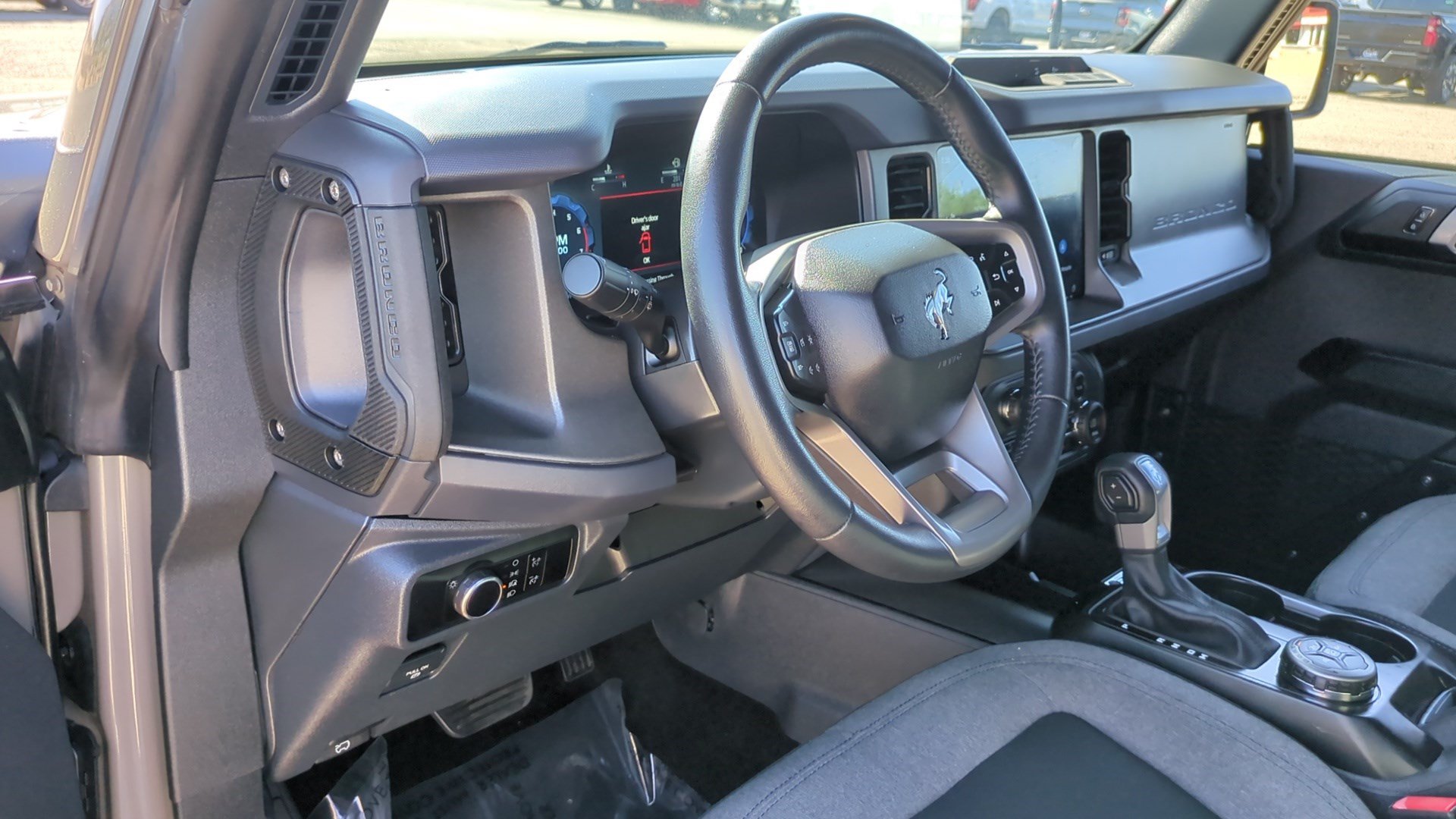 Used 2025 Ford Bronco Big Bend AWD/4WD image 14