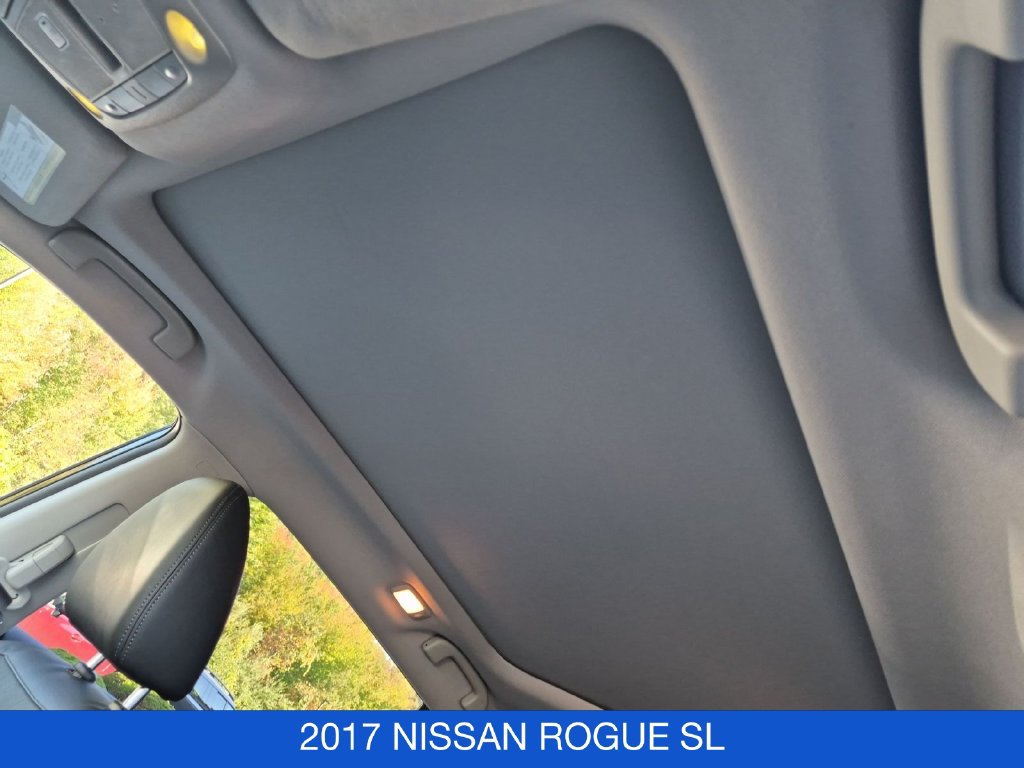 Used 2017 Nissan Rogue SL w/ SL Premium Package AWD/4WD image 16
