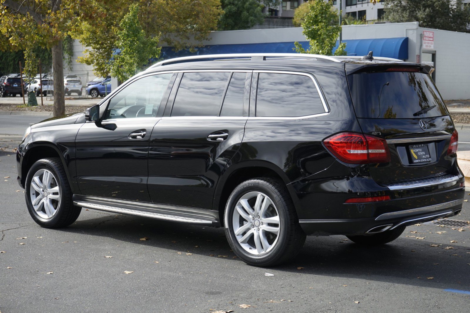 Used 2017 Mercedes-Benz GLS 450 4MATIC w/ Premium Package image 7