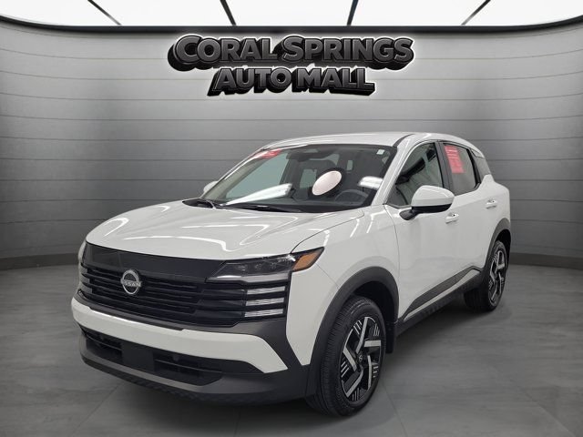Used 2025 Nissan Kicks SV FWD image 3