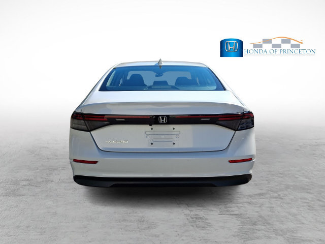 Certified 2023 Honda Accord LX image 5