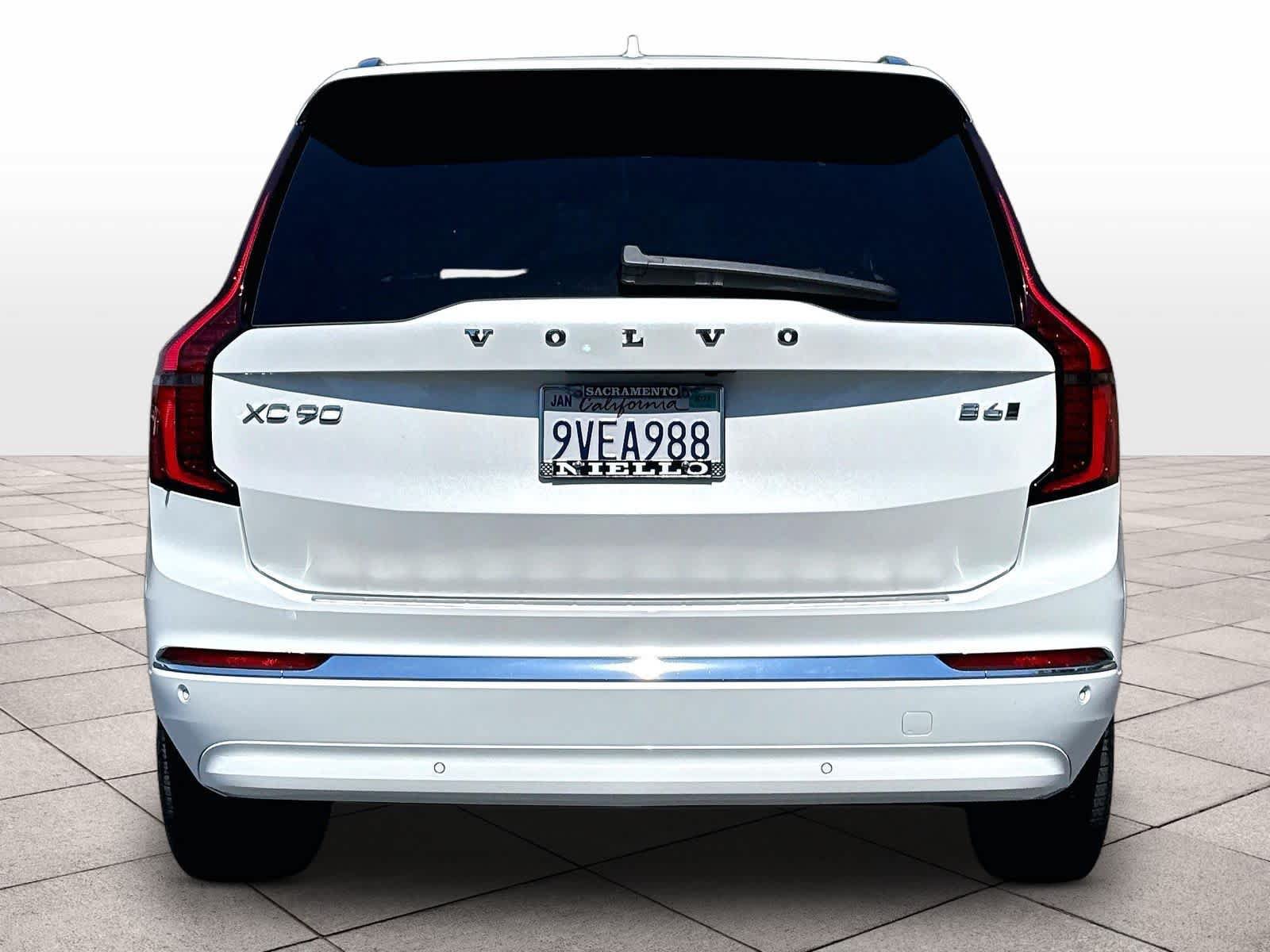 Used 2026 Volvo XC90 B6 Plus w/ Protection Package Premier AWD/4WD image 7