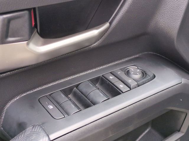 Used 2025 Toyota Tacoma TRD Off-Road AWD/4WD image 13