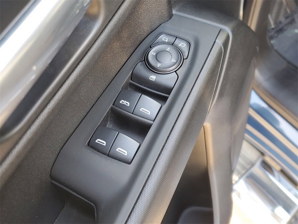 Used 2024 Chevrolet Silverado 1500 Custom image 20