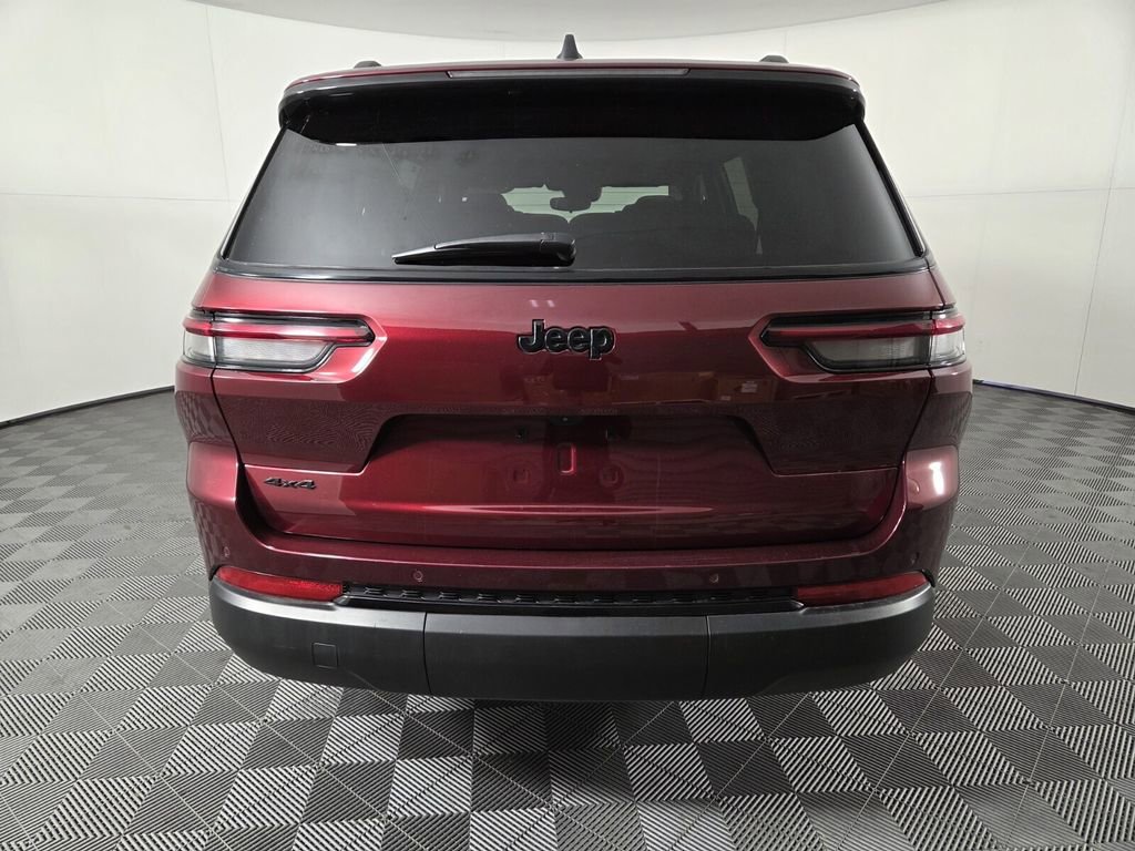 Certified 2024 Jeep Grand Cherokee L Altitude image 6