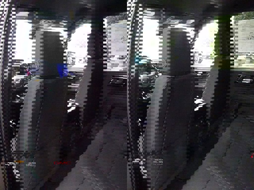 New 2026 Chevrolet Tahoe LS image 19