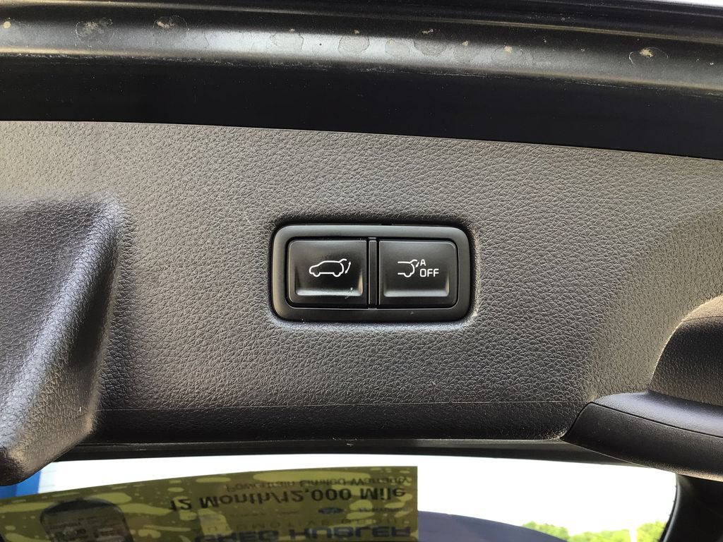 Used 2023 Kia Carnival SX Prestige FWD image 44