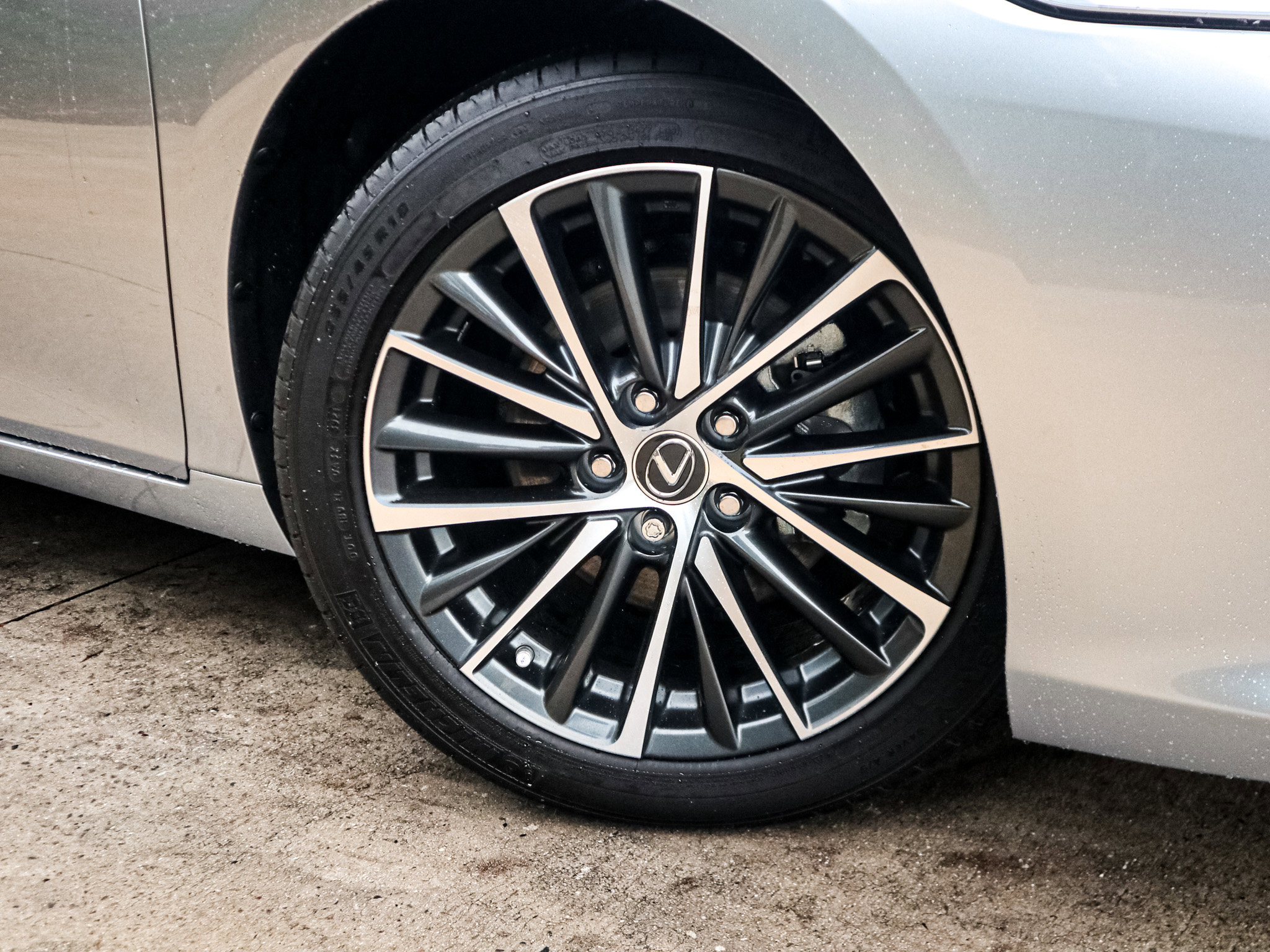 Used 2025 Lexus ES 350 ES 350 image 13